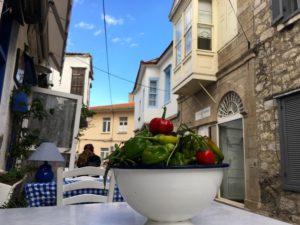 Alacatı street veg